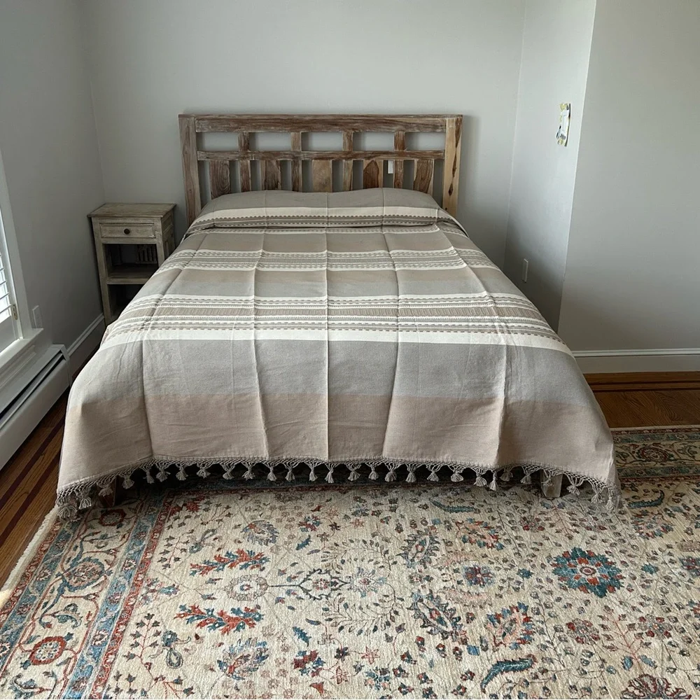 Hand Loom  Queen Size Cotton Bedspread.